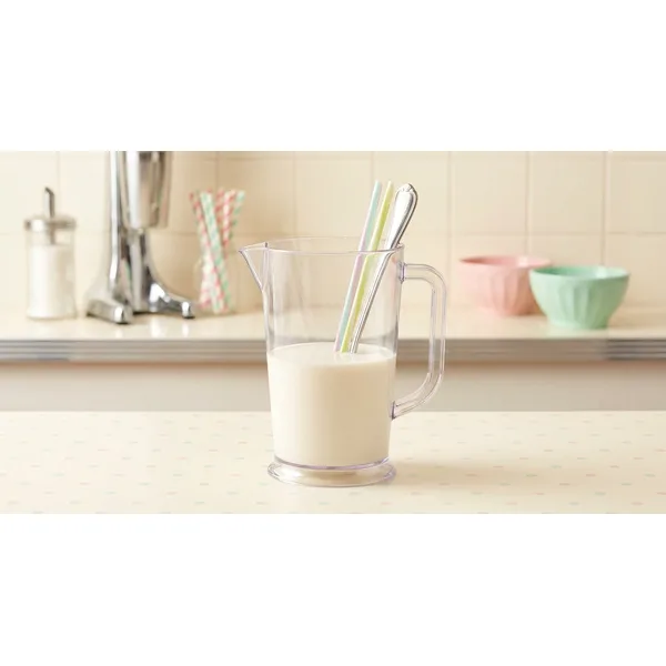 Mixing Pitcher with Spout